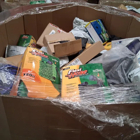 PALLET CONSISTING OF A LARGE QUANTITY OF ASSORTED HOSES AND WATER BASED PRODUCTS