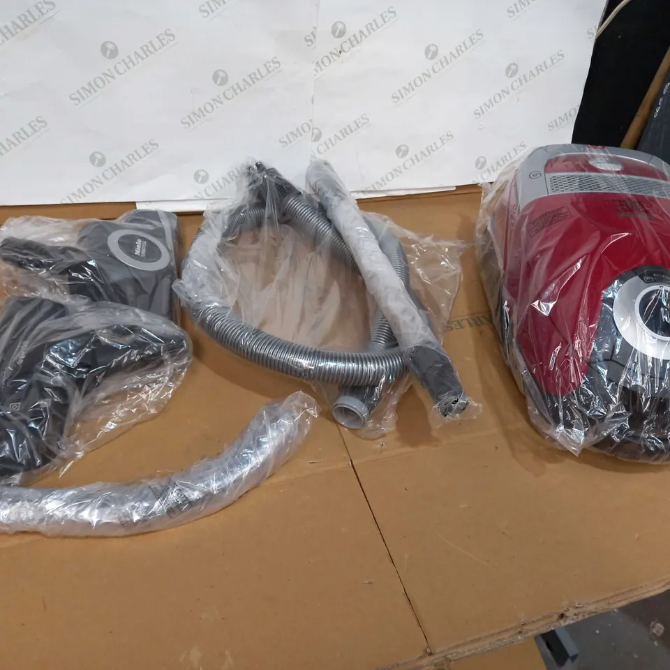 MIELE COMPLETE C2 CYLINDER VACUUM CLEANER