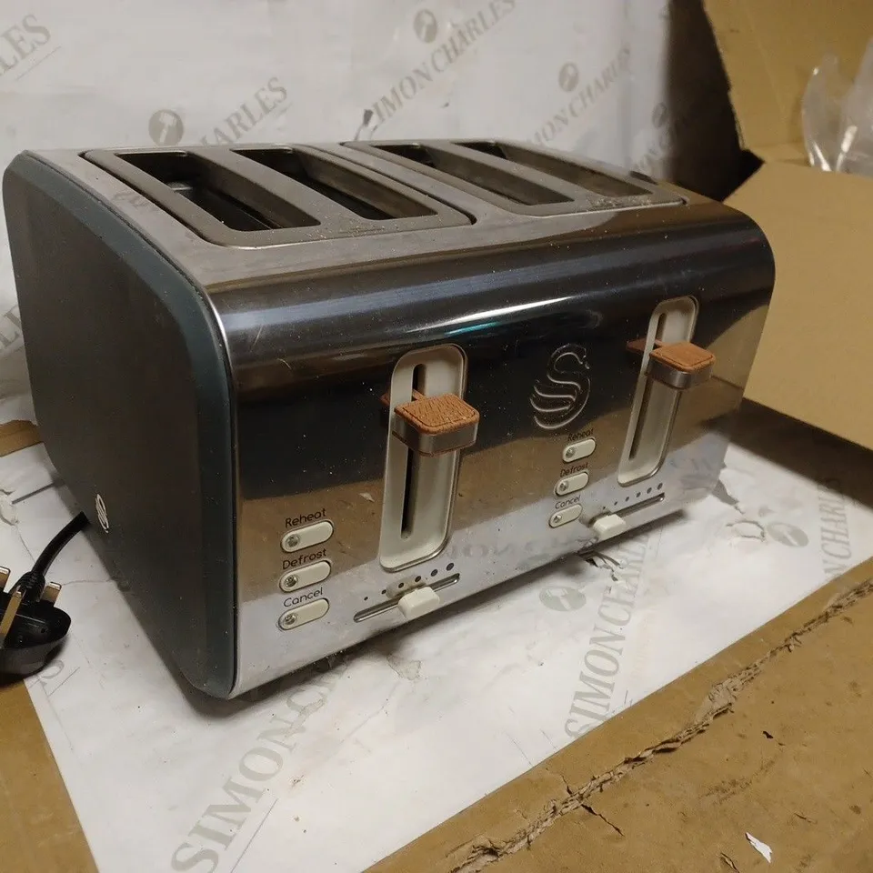 SWAN NORDIC 4-SLICE TOASTER - GREY