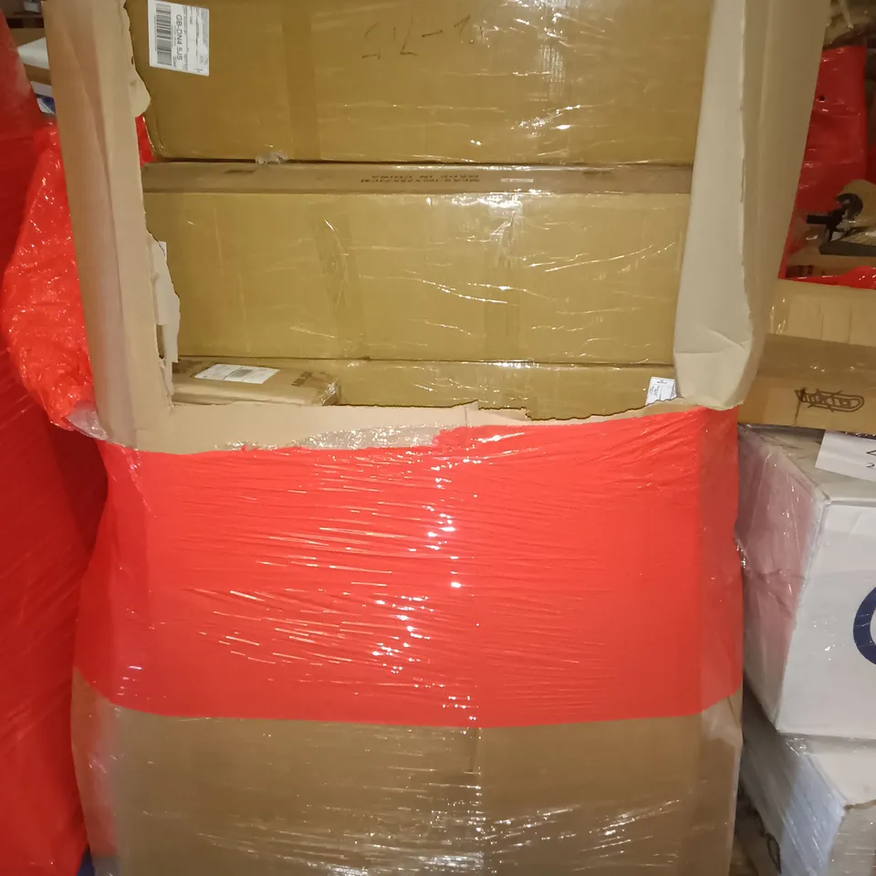 PALLET OF ASSORTED ITEMS TO INCLUDE MULTIPLE BOXED CHRISTMAS TREES
