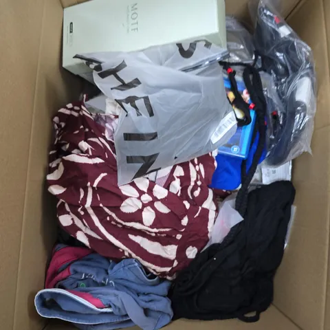 LARGE BOX OF APPROX 25 ASSORTED ITEMS