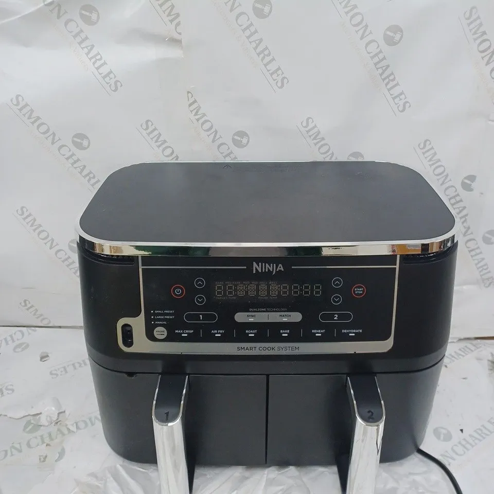 BOXED NINJA FOODI MAX 9.5L DUAL ZONE AIRFRYER AF451UK