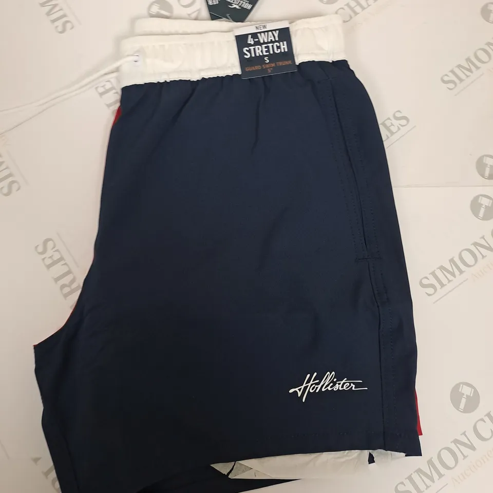 HOLLISTER 4 WAY GUARD SWIM TRUNKS SIZE S