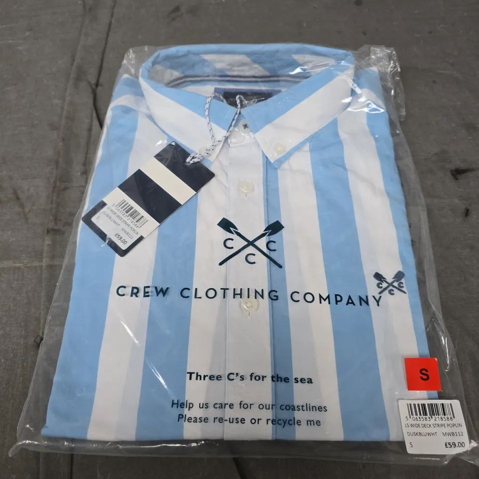 CREW CLOTHING COMPANY MEN'S STRIPED DECK STRIPE POLO SHIRT, BLUE & WHITE, UK SIZE S