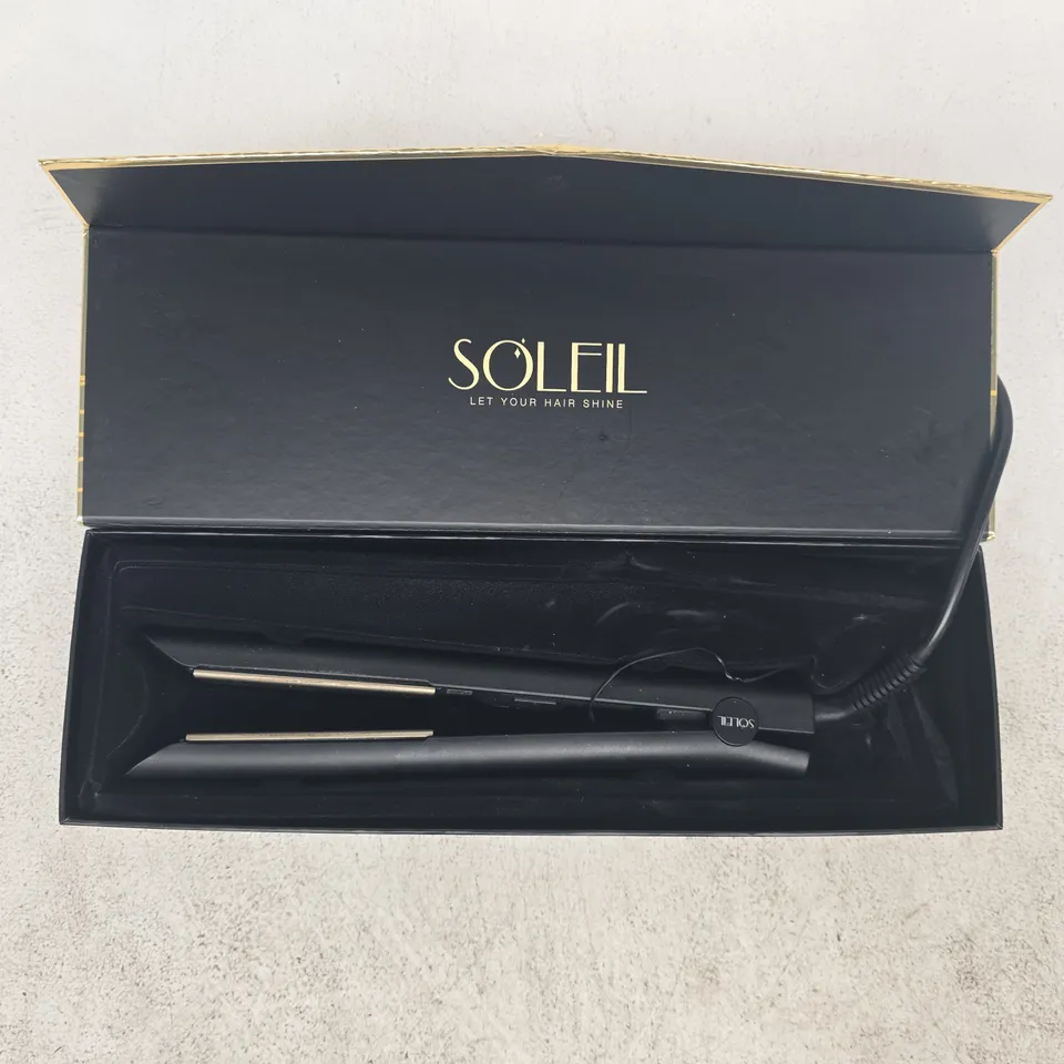 SOLEIL TITANIUM STYLER FLAT IRON – BLACK (BOXED)