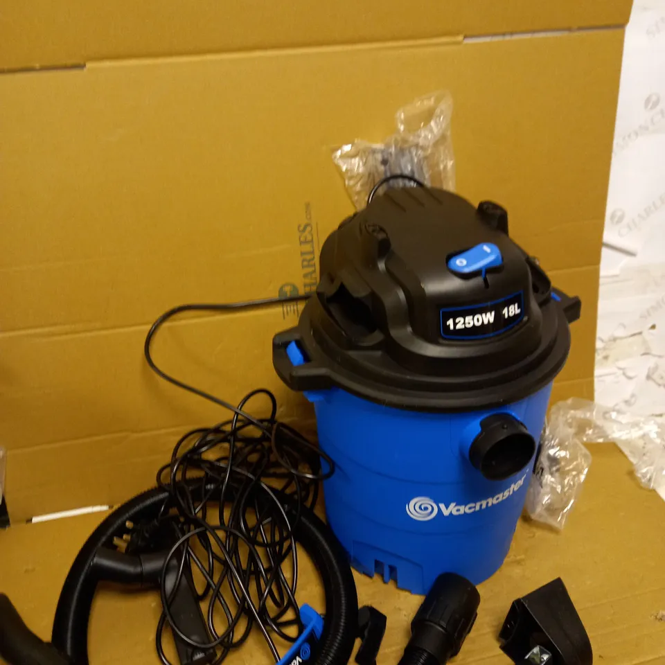 VACMASTER ARTIFICIAL GRASS WET & DRY GARDEN VACUUM CLEANER