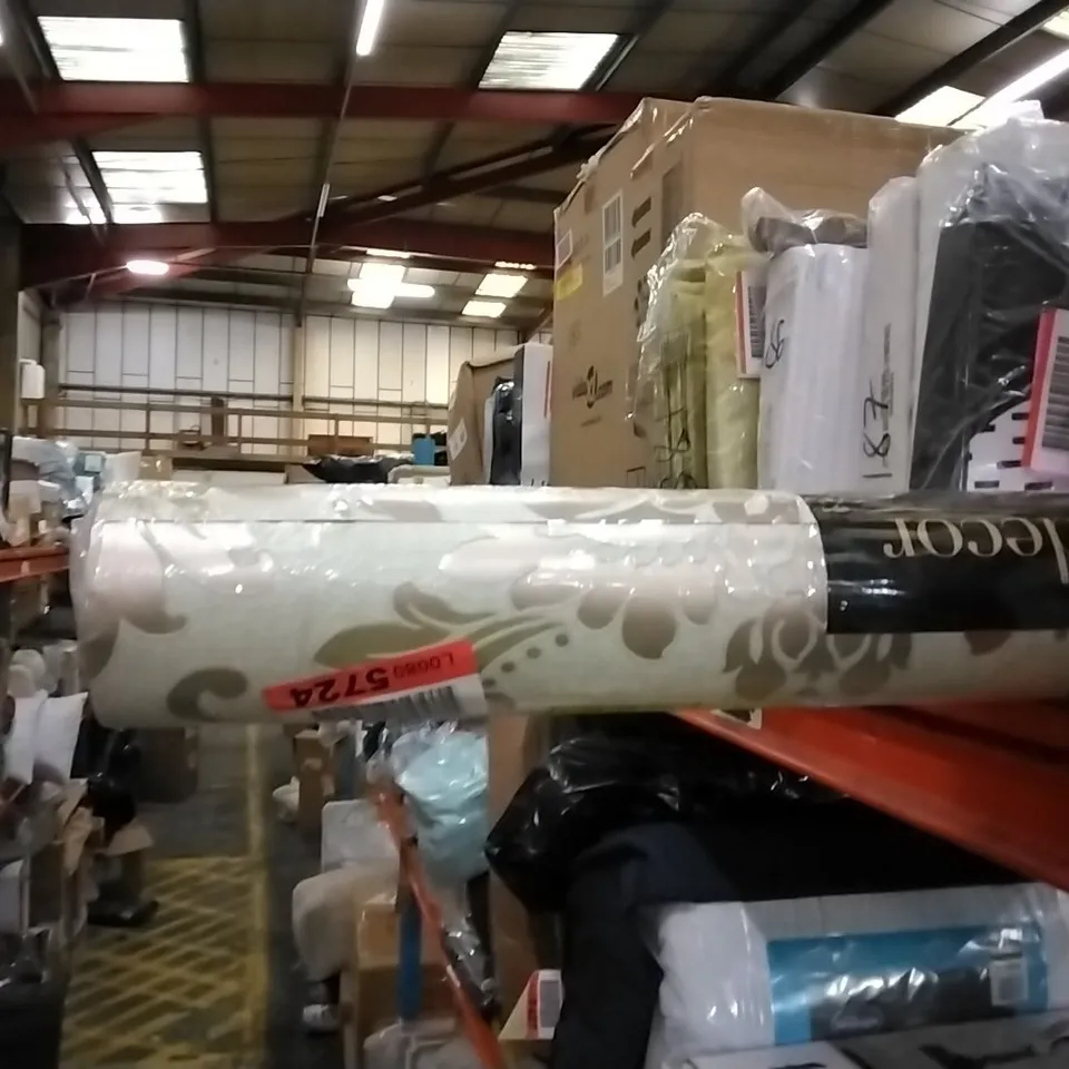 10M X 53CM SEMI-GLOSS WALLPAPER ROLL COLOUR: ROSE