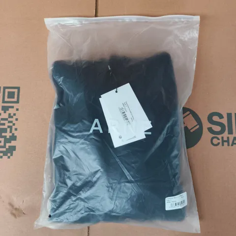 BAGGED ARNE ESSENTIALS HOODIE IN NAVY SIZE SMALL