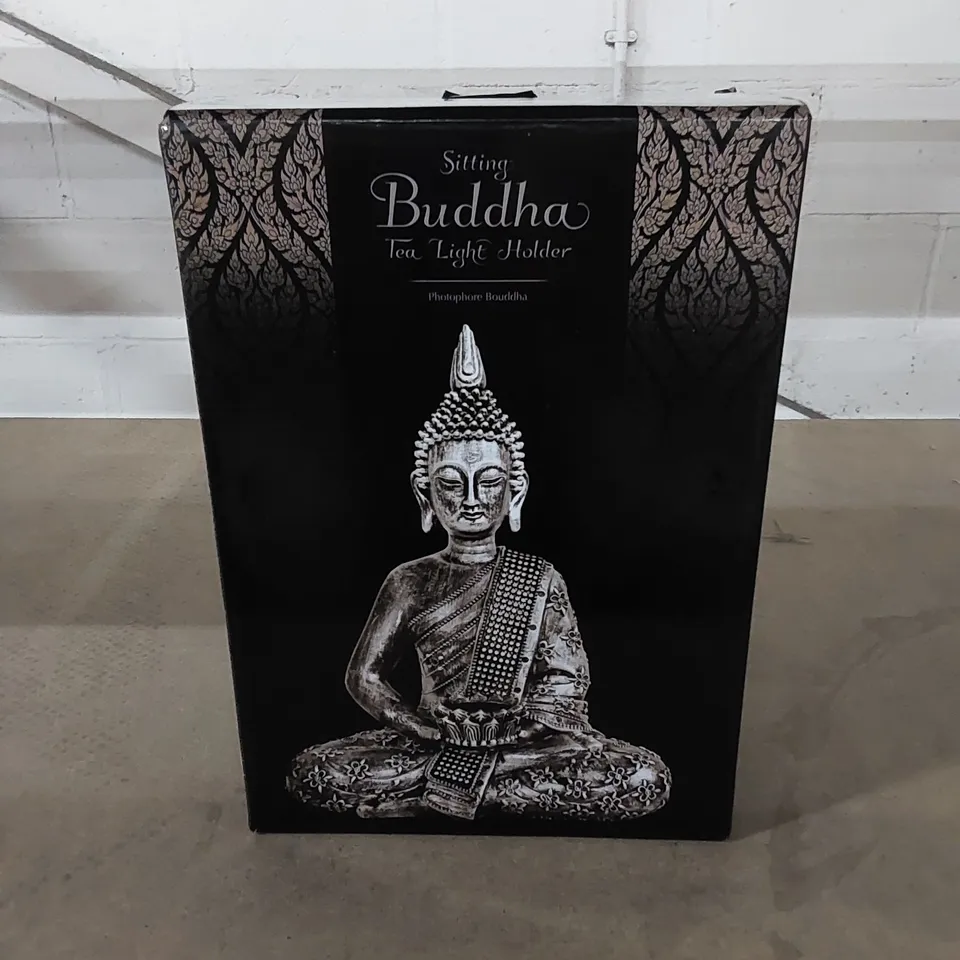 BOXED AKINORI STATUE 