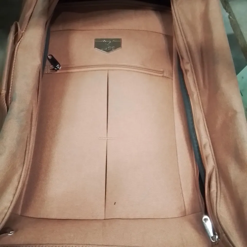 UNBOXED KEPLIN LUGG SMALL SIZE TRAVEL SUITCASE WITH WHEELS ORANGE COLOUR 