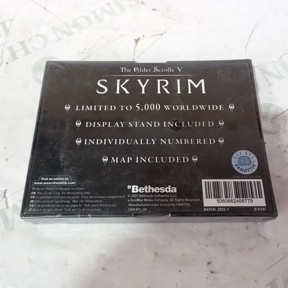 BOXED CELLOPHANE-WRAPPED SKYRIM METAL DRAGONSTONE