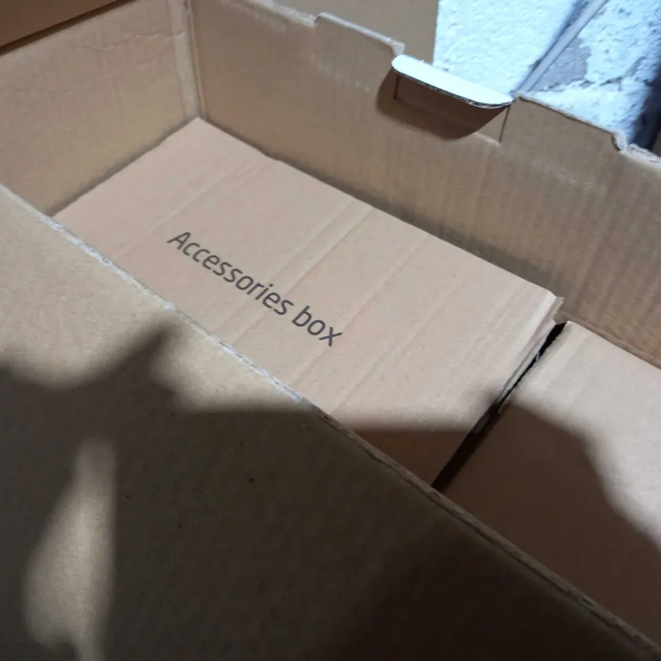 BOXED POLAROID SOUND BAR WITH SUBWOOFER
