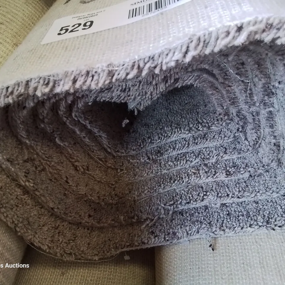 ROLL OF QUALITY ORION MAJOR BEKLIN CARPET APPROXIMATELY 4M × 3.43M