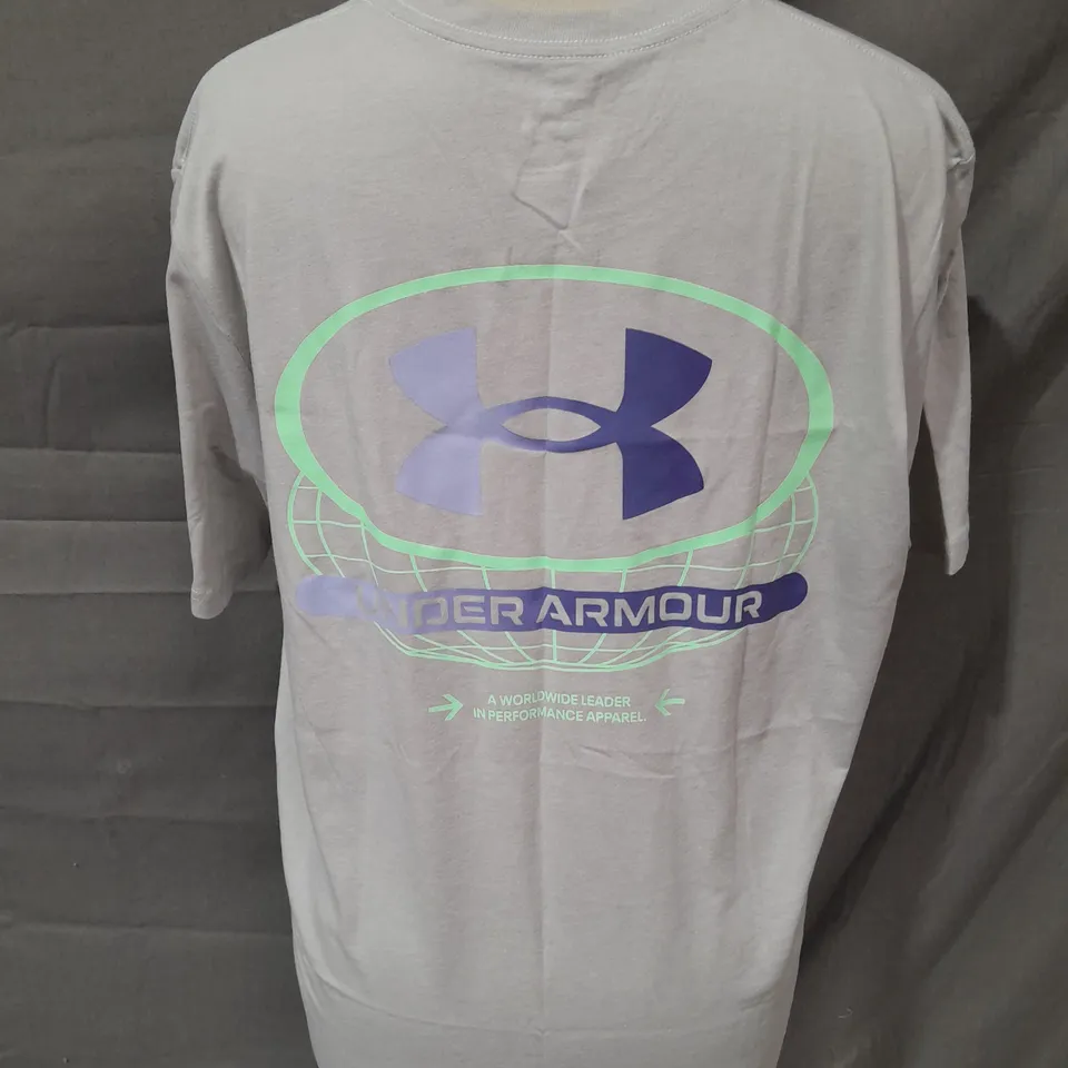 UNDER ARMOUR MENS GREY T-SHIRT - M