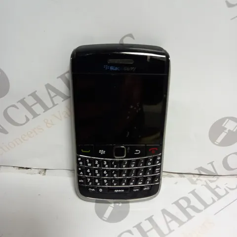 BLACKBERRY BOLD 9700 MOBILE PHONE
