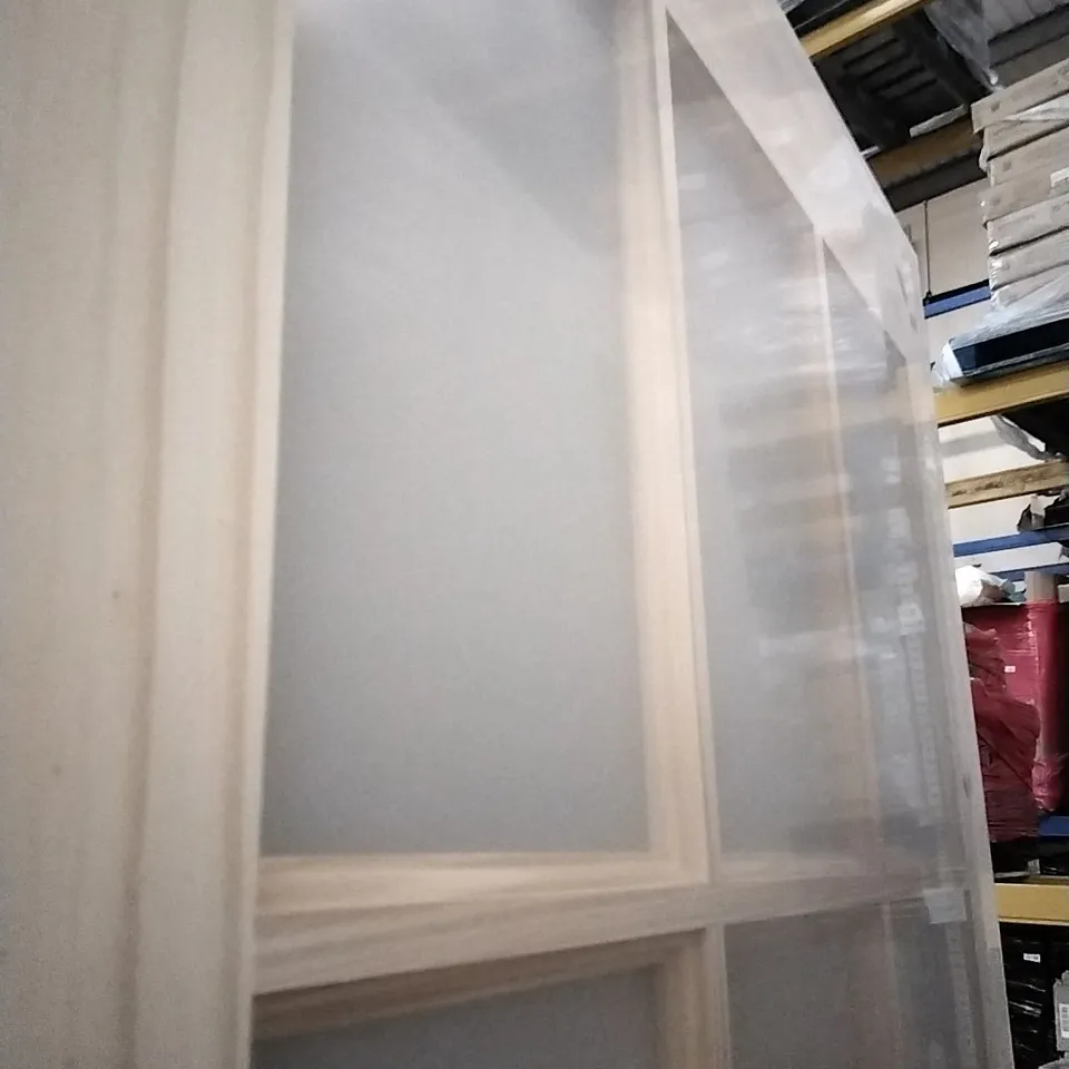GEOM KNOTTY PINE 15 LITE GLAZED INTERNAL DOOR APPROXIMATELY 2032X813MM