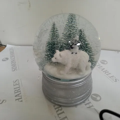 SANTA EXPRESS CHRISTMAS CHARACTER MUSICAL WATER SPINNER POLAR BEAR