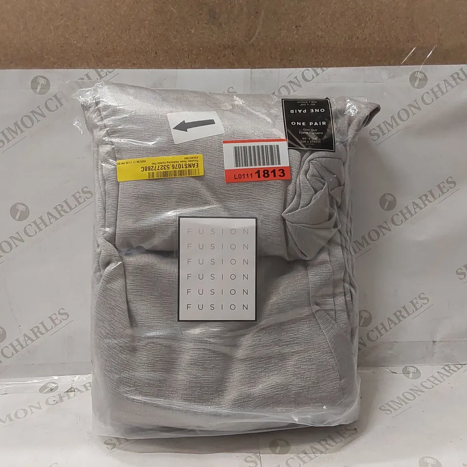 BAGGED POLYESTER ROOM DARKENING CURTAIN PAIR - 228 x 274cm