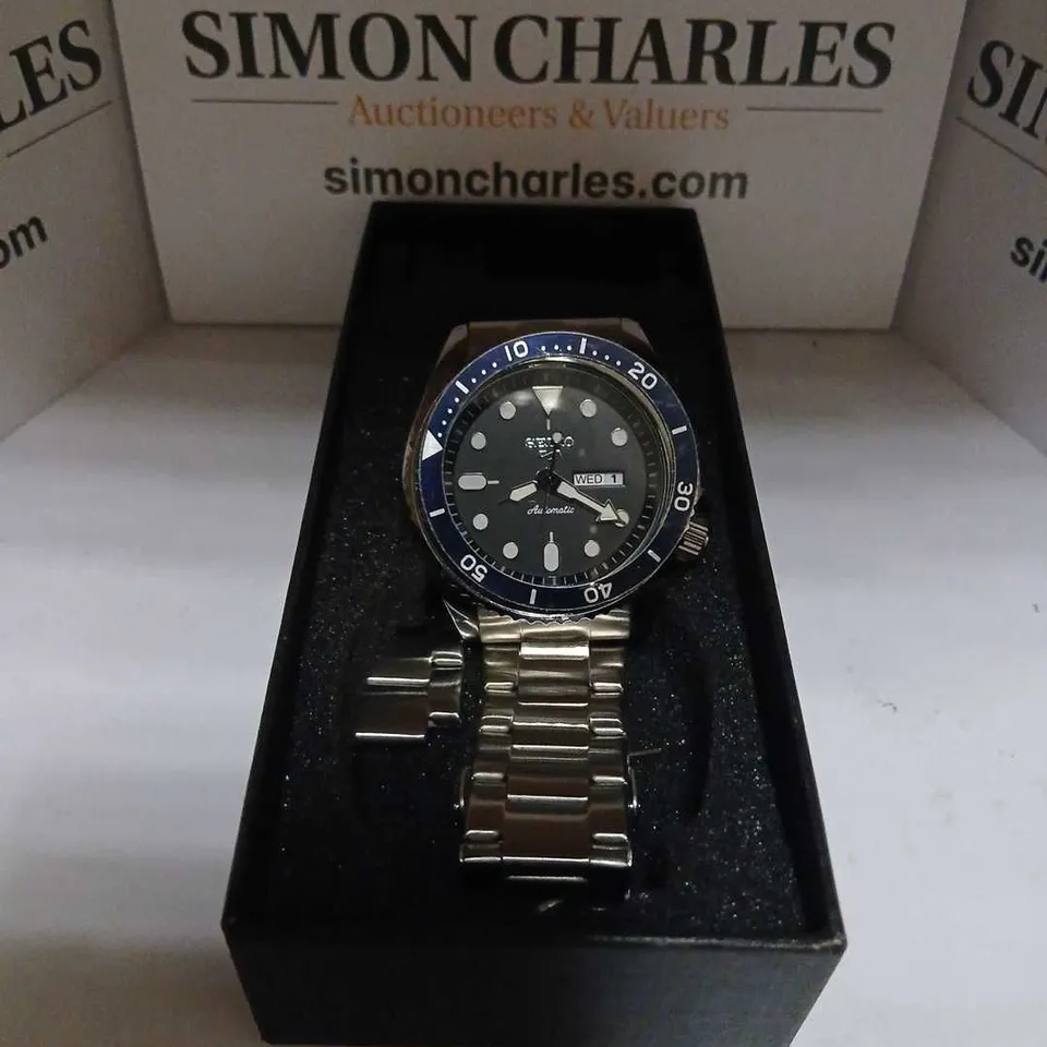 Seiko Automatic Diver Watch, Stainless Steel Bracelet, Day/Date