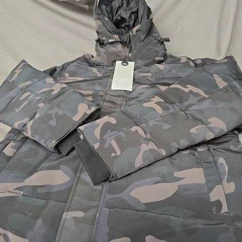 CANADA GOOSE CAMOFLAUGE STYLE FULL ZIP HOODED JACKET - SIZE LARGE