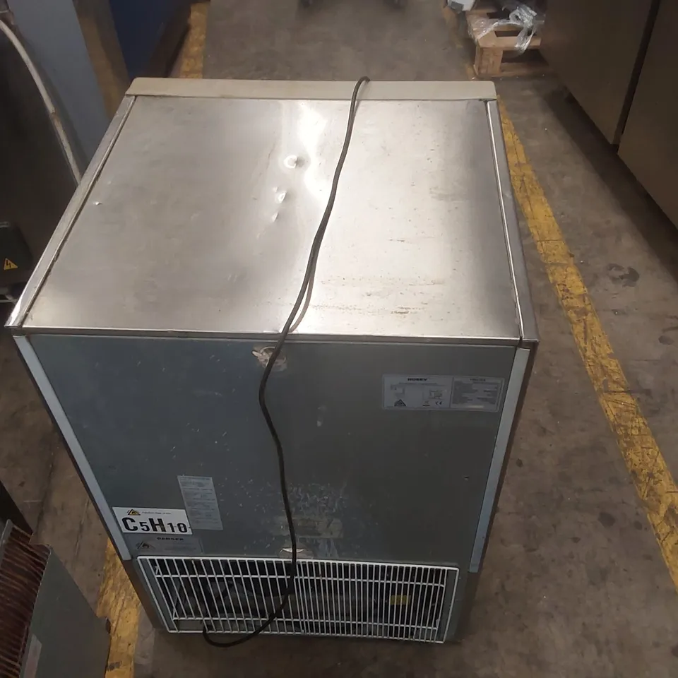 HUSKY FSS2H-SD-SS-R-UK-HT STAINLESS STEEL COMMERCIAL UNDERCOUNTER FREEZER