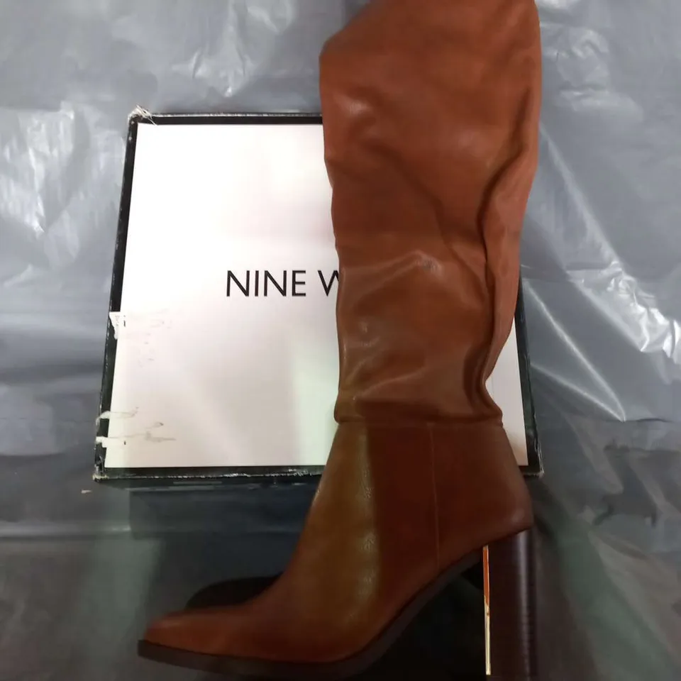 BOXED NINE WEST TAN LEATHER LADIES BOOTS SIZE 5