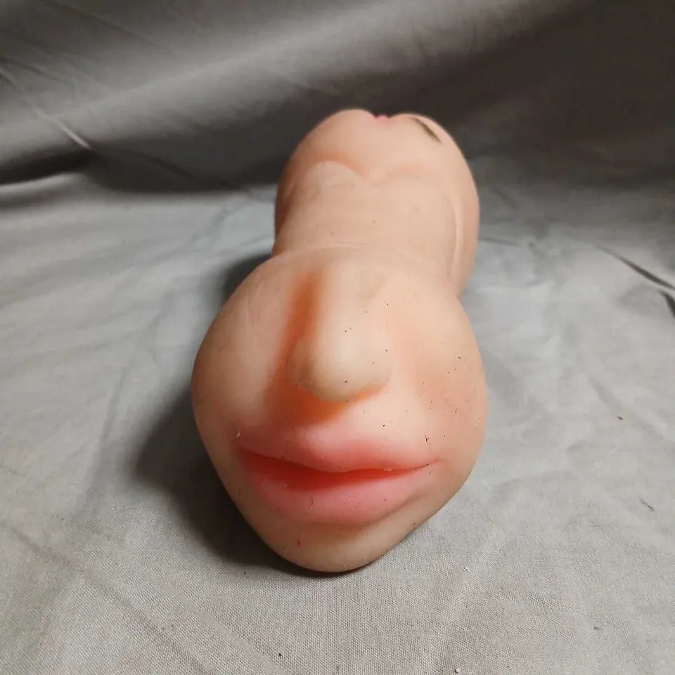 REALISTIC SILICONE SEX TOY WITH VAGINAL OPENING – FLESH TONE