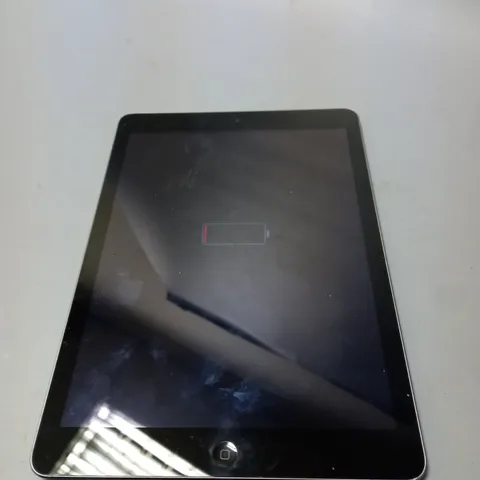 APPLE IPAD AIR