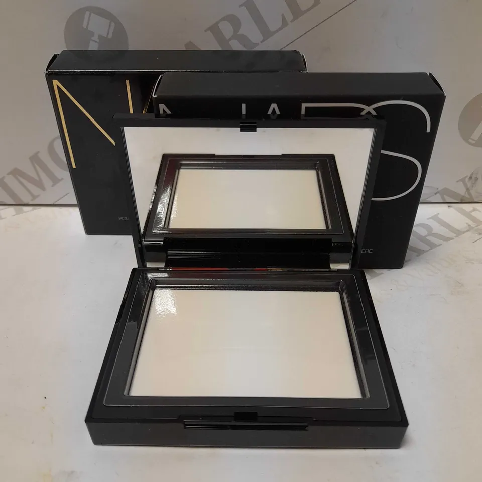 LOT OF 2 NARS LIGHT REFLECTING PRESSED SETTING POWDERS - TRANSLUCENT CRYSTAL 