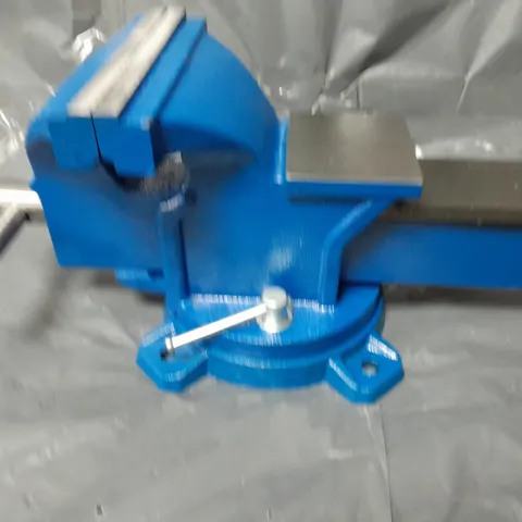 HEAVY DUTY BENCH VICE IN BLUE - COLLECTION ONLY