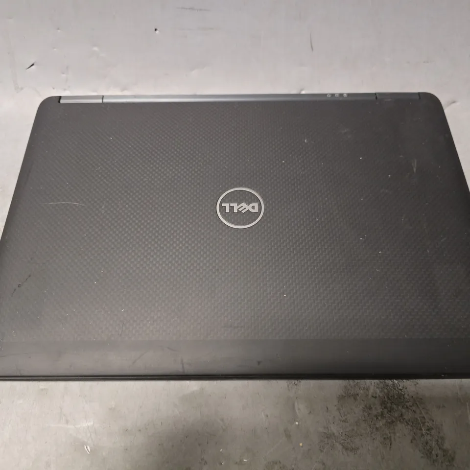DELL LATITUDE E7250 SERIES LAPTOP 