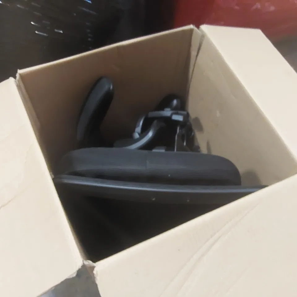 PALLET OF ASSORTED ITEMS TO INCLUDE: MATTRESS TOPPER, PLAY FENCE, HEATED BLANKETS, OFFICE CHAIR PARTS, TOILET SEAT, COMPUTER PRIVACY SCREEN ECT