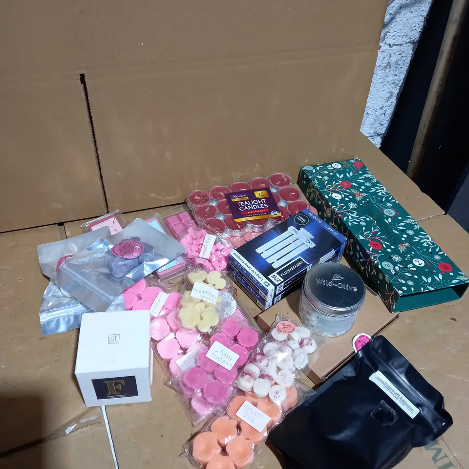 LOT OF ASSORTED HOUSEHOLD ITEMS TOO INCLUDE CANDLES AND LIGHT BULBS 