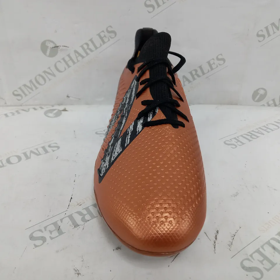 NEW BALANCE TEKELA METALLIC BRONZE FOOTBALL BOOTS - UK 11
