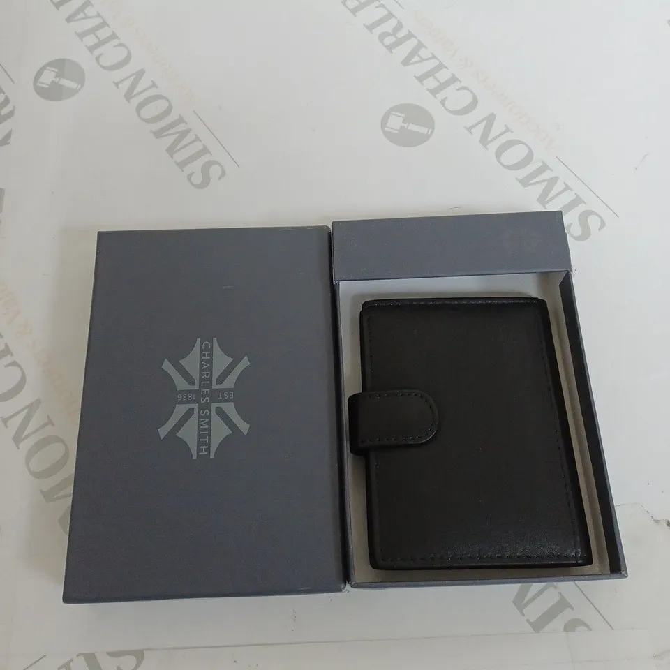CHARLES SMITH FAUX LEATHER WALLET 