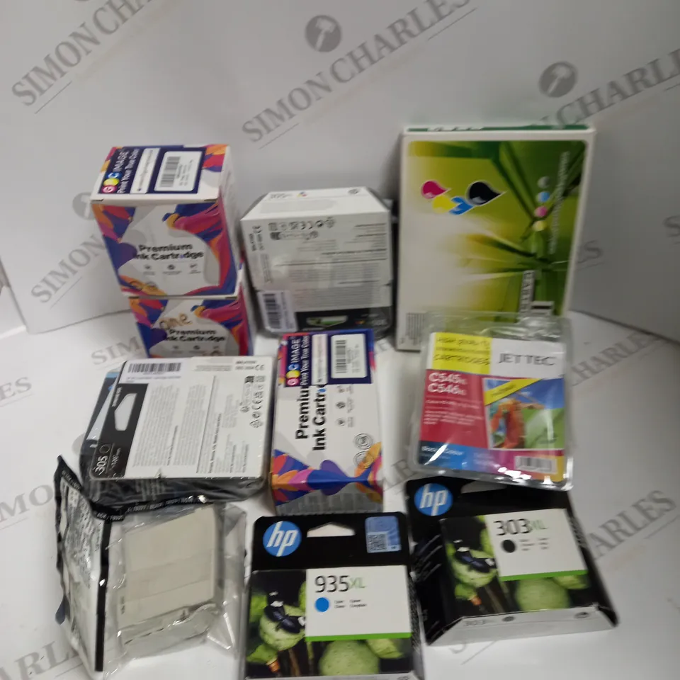 BOX TO CONTAIN APPROX. 30 X ASSORTED INK CARTRIDGES. BRANDS AND SPECIFICATIONS VARY 