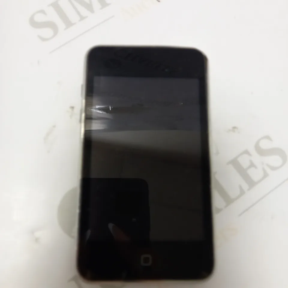 APPLE IPOD 2ND GEN