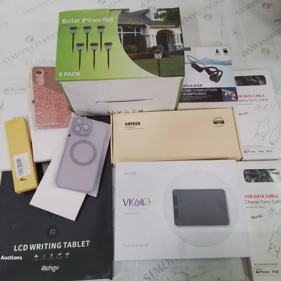 BOX CONTAINING LARGE AMOUNT OF MIXED BOXED ELECTRICAL ITEMS PHONE ACCESSORIES LIGHTING ETC.