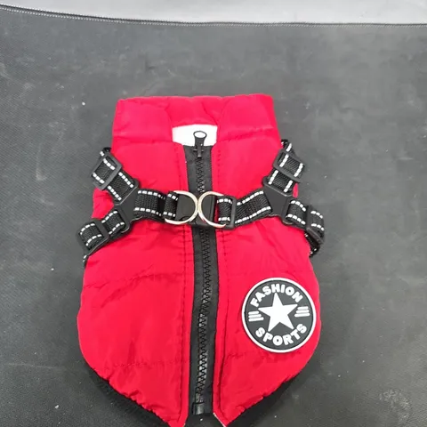 RED PADDED DOG COAT WITH HARNESS STRAPS – FASHION SPORTS PATCH
