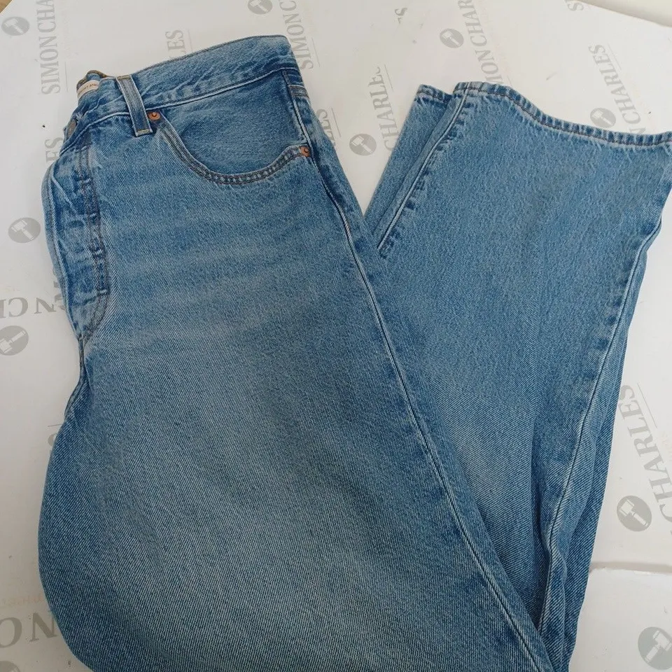 LEVI RIBCAGE STRAIGHT DENIM JEANS SIZE 31/29