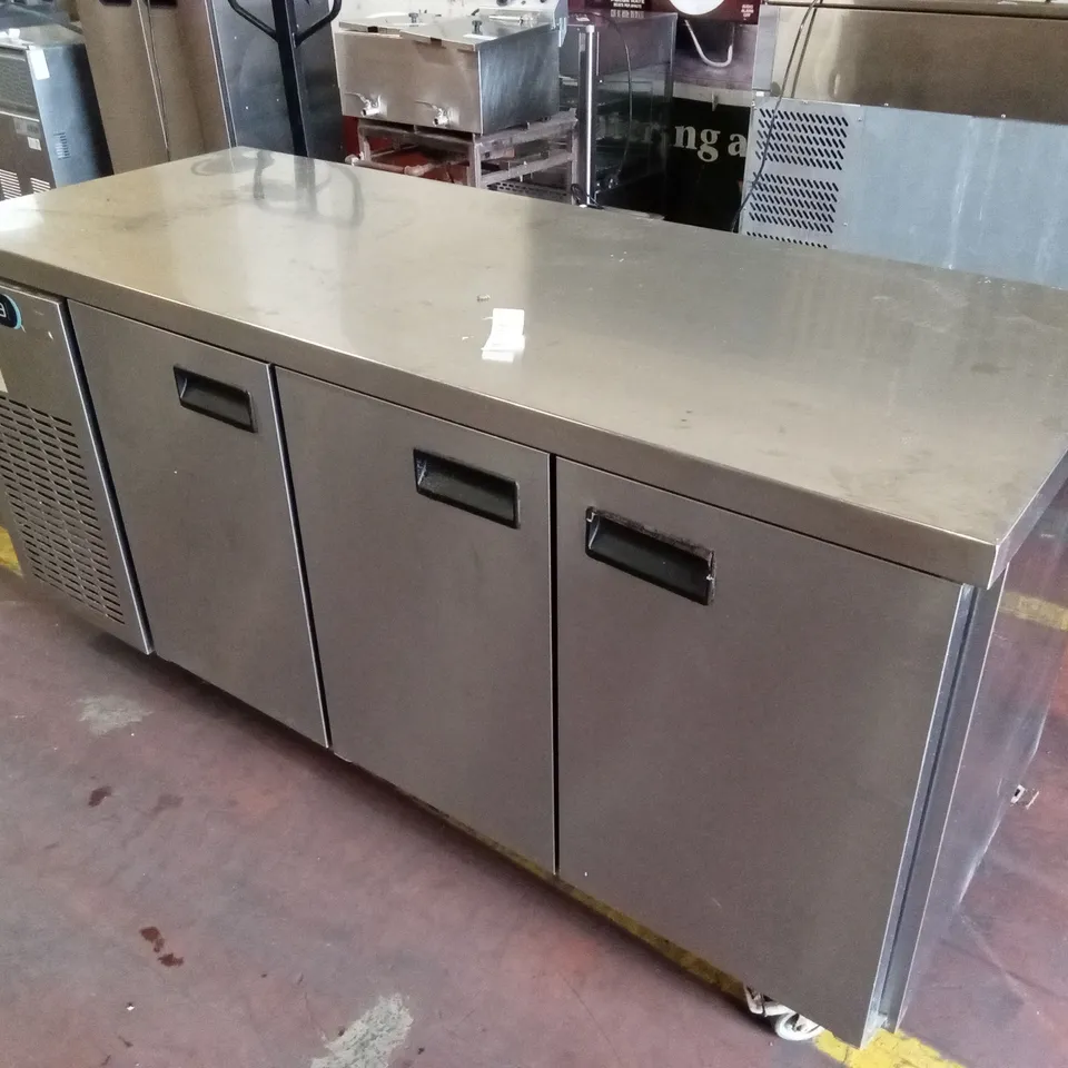FOSTER XTRA 3 DOOR COUNTER FRIDGE XR3H
