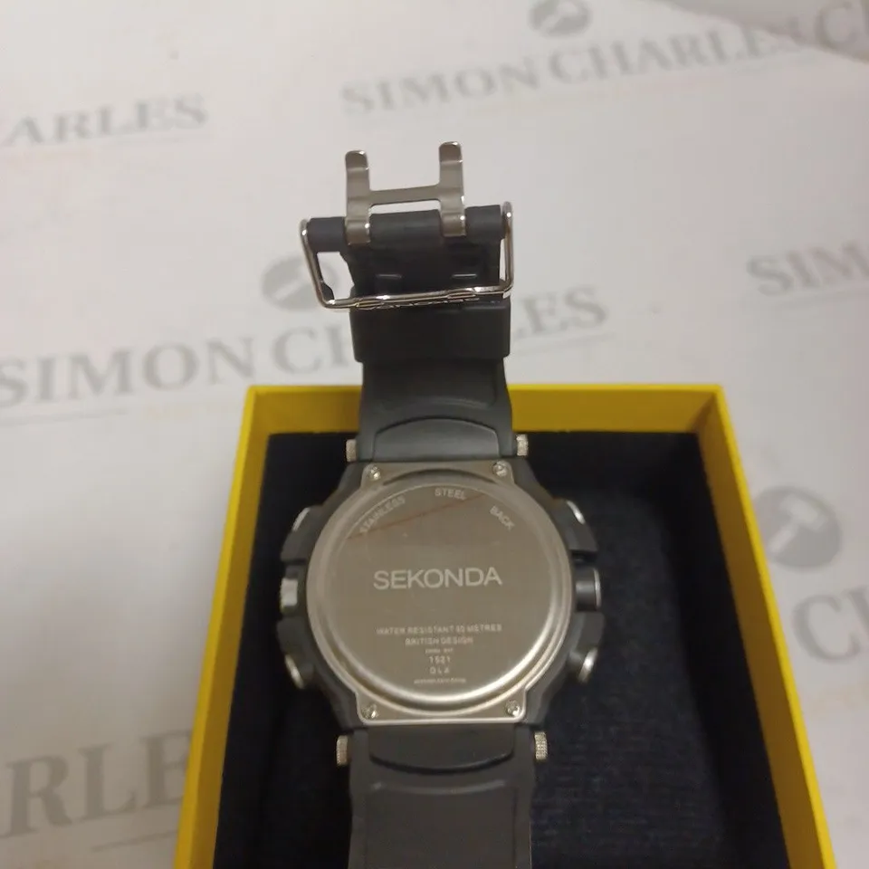 BOXED SEKONDA STEEL SILICONE STRAP WATCH - BLACK