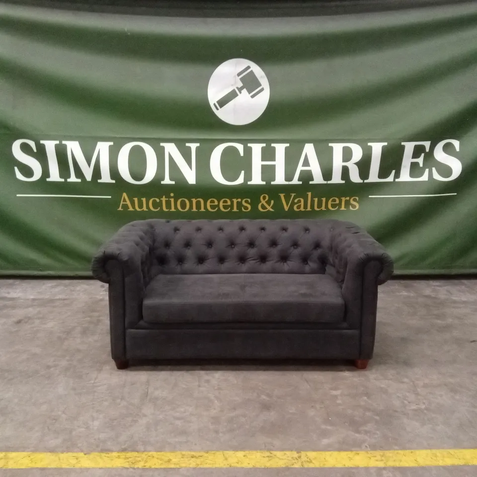 CHESTER CHESTERFIELD LEATHER LOOK 2 SEATER SOFA - BLACK RRP £799