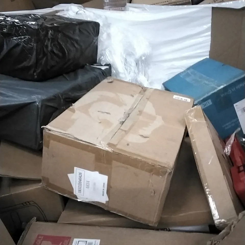 PALLET OF ASSORTED ITEMS INCLUDING CLOTHING RACK, AIR FRYER, ELECTRIC HEATER, LED FLOOR LAMP AND SLIDING DOOR HARDWARE