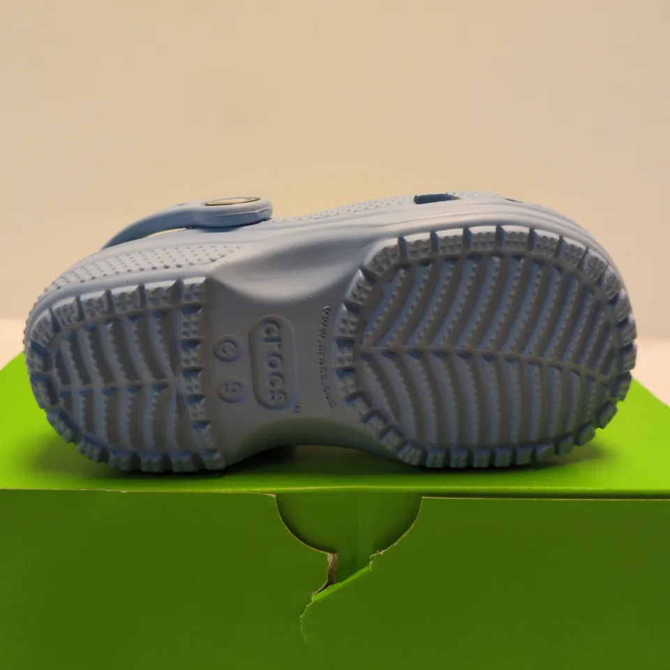 BOXED PAIR OF CROCS CLASSIC CLOG TDLR – KIDS, LIGHT BLUE, UK 9