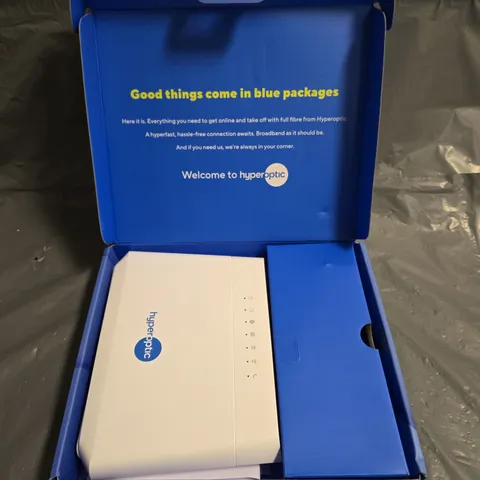 HYPEROPTIC FIBRE WIFI ROUTER - EX3301-T0 