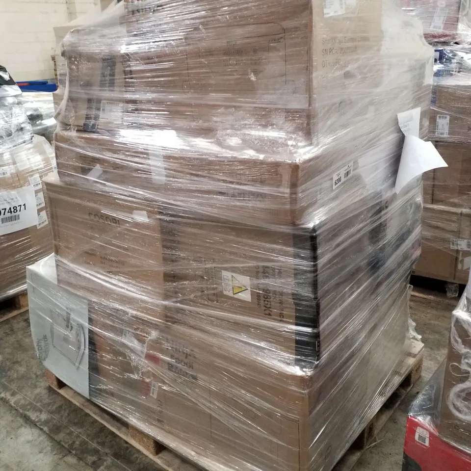 PALLET OF APPROXIMATELY 21 UNPROCESSED RAW RETURN HOUSEHOLD AND ELECTRICAL GOODS TO INCLUDE;