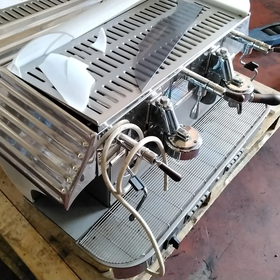 ELEKTRA BARISTA CREMA CAFFÈ 2 STATION COFFEE MACHINE 