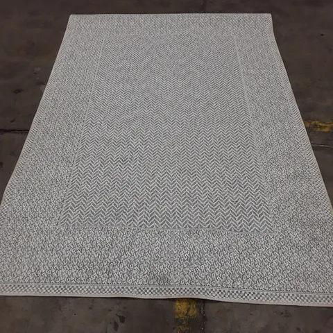 GREY CHEVRON-PATTERN RUG WITH DECORATIVE BORDER 215X150CM APPROXIMATELY