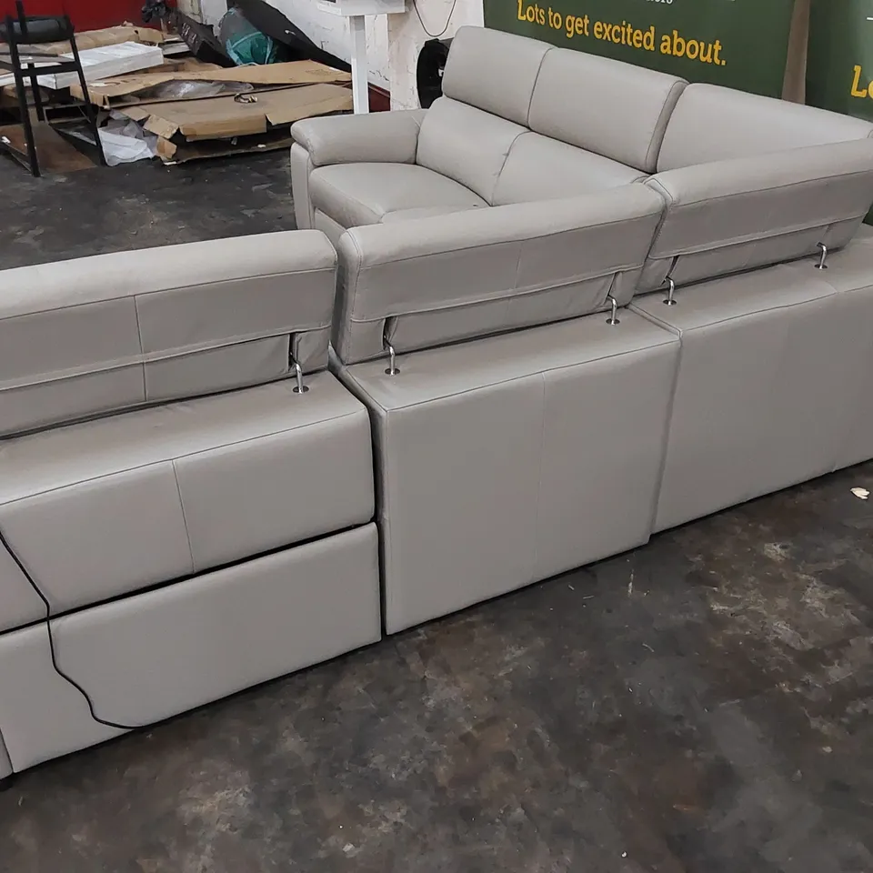 QUALITY ITALIAN DESIGNER RICCARDO ELECTRIC RECLINER LEATHER CORNER SOFA 